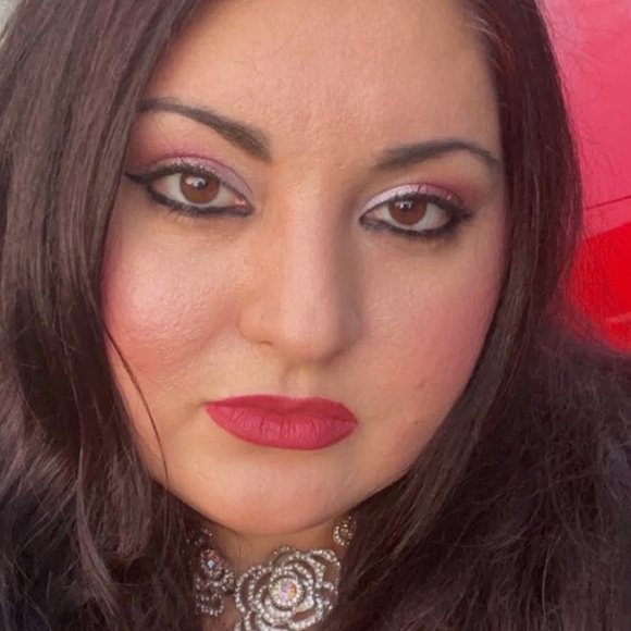 Meet your Posher, Maria - Picture 7 of 14